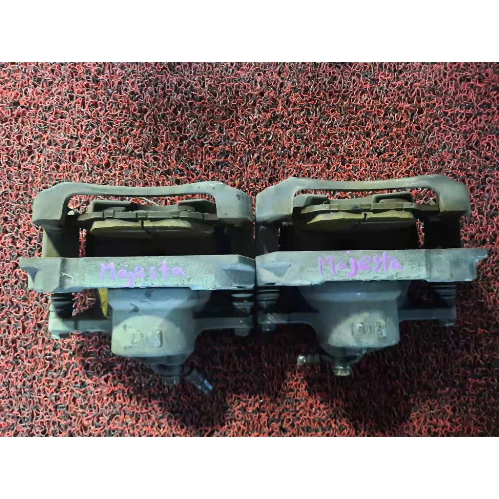 TOYOTA CROWN MAJESTA FRONT CALIPER/DISC BRAKE (12INCH)(NO WARRANTY SABAH DAN SARAWAK)