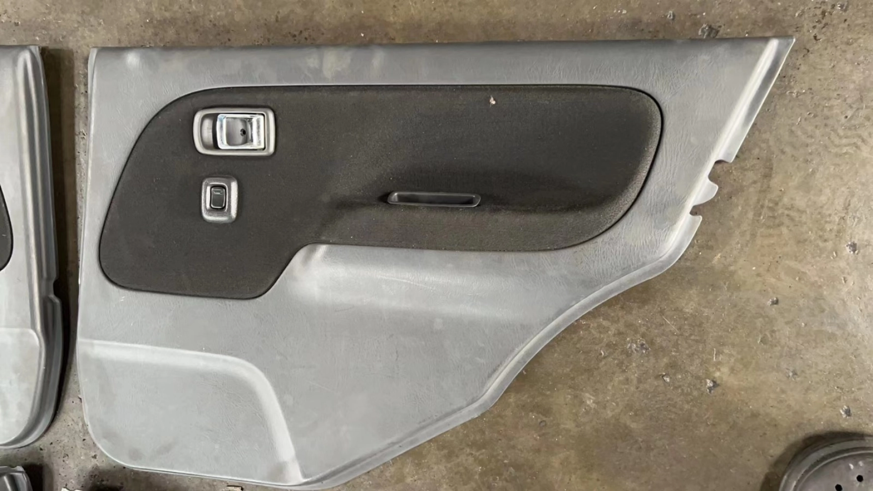 DAIHATSU L700 GINO (KELISA)DOOR TRIM PANEL NORMAL SPEC SET