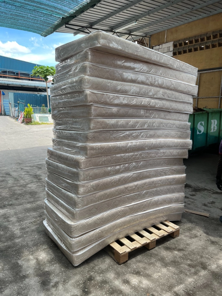 5 INCH Single Mattress Tilam Bujang Asrama Kilang Scope Manufacturing Sdn Bhd Parit Buntar Perak with Hostel kit Bedsheet Pillow Pillow Case
