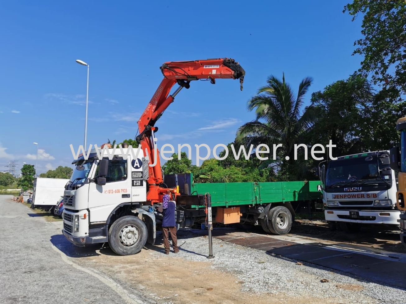 Loader Crane in Malaysia