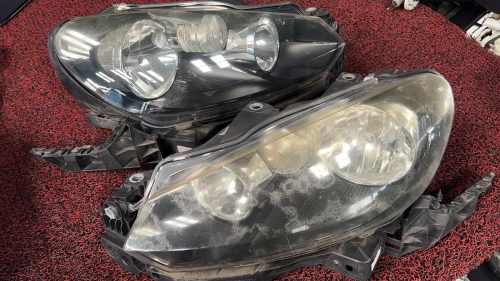 VOLKSWAGEN GOLF 6 FRONT HEADLIGHT SET