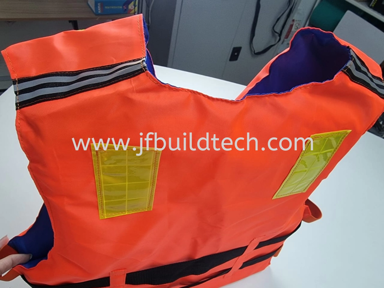 LIFE JACKET/MARINE LIFE JACKET/SNORKELING/FISHING/DRIFTING