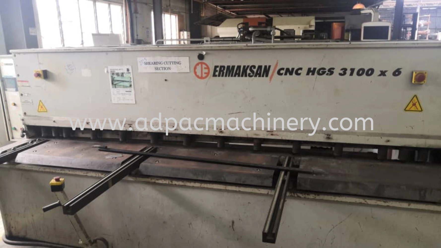 Used Hydraulic Shearing Machine / Cutting Machine 