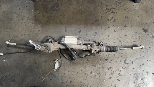 VOLKSWAGEN PASSAT STEERING RACK