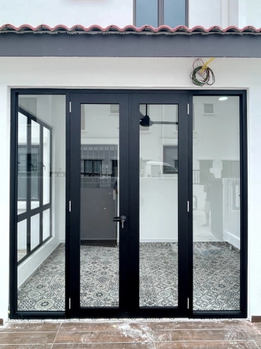 Yard Double Swing Door (Bangi/ Kajang)