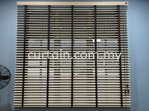 Wooden Blinds 08