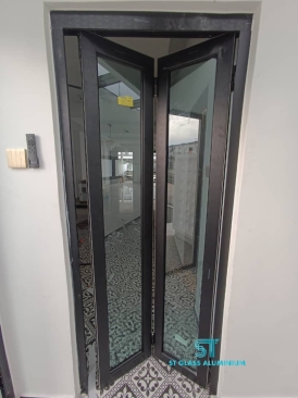 Folding Door