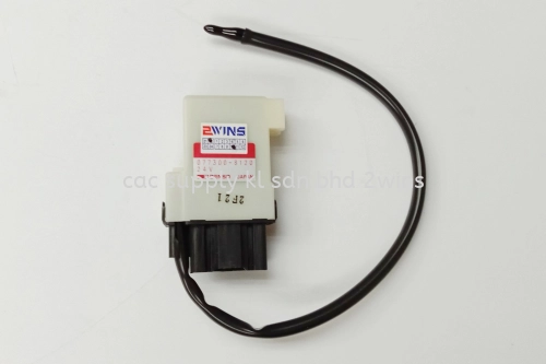 HINO TRUCK 24V AMPLIFIER THERMISTOR 3PIN