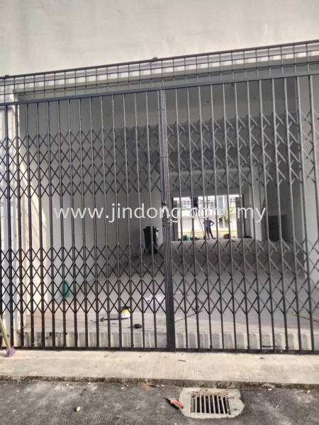  Mould Steel Collapsible Door  Johor Bahru (JB), Malaysia, Ulu Tiram Supplier, Suppliers, Supply, Supplies | Jin Dong Steel Works & Invisible Grille