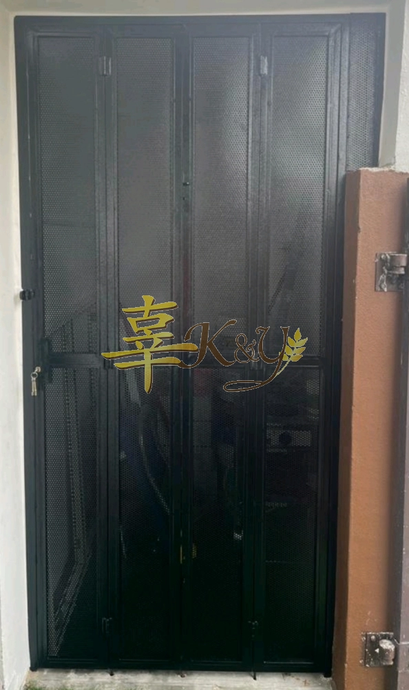 Mild Steel Perforate Plate Folding Door