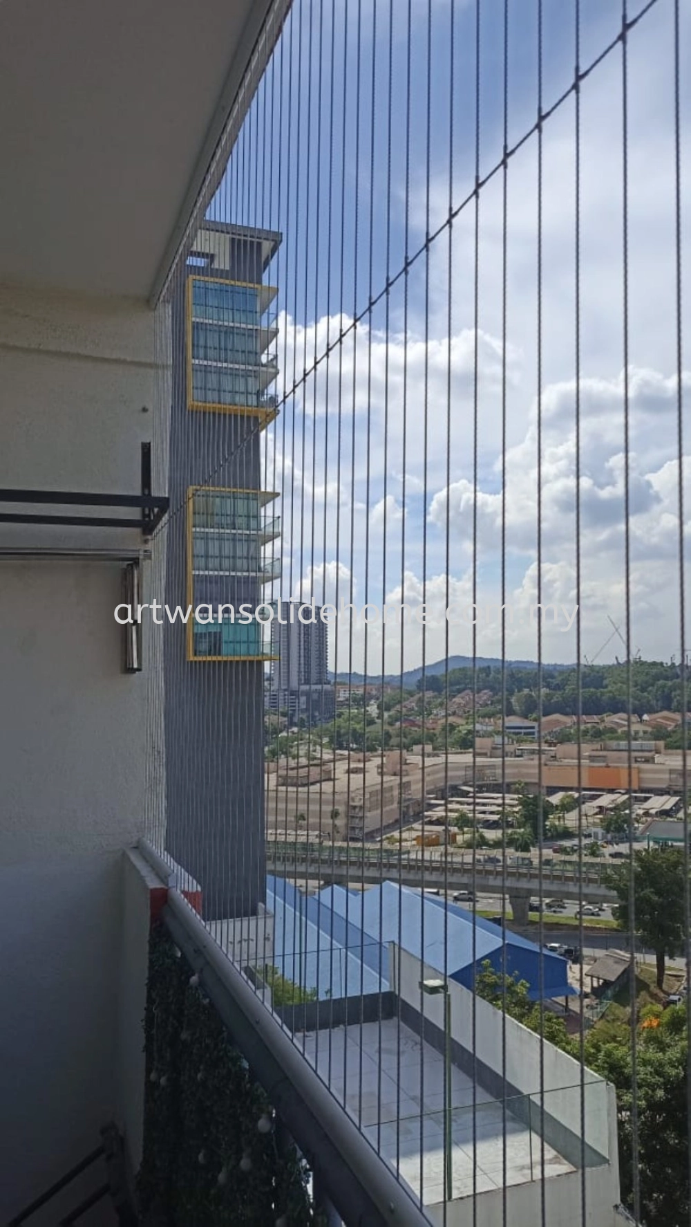 Vista Pinggiran Apartment @ Seri Kembangan 