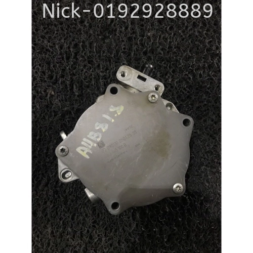 AUDI A4 / A5 / Q5 1.8 CDH VACUUM PUMP ( 06J 145 100 B )