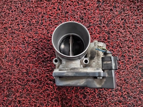 AUDI A3/VOLKSWAGEN GOLF/SEAT/SKODA BUD THROTTLE BODY 