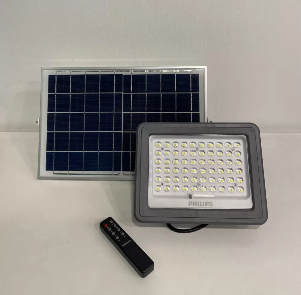 PHILIPS BVC080 LED15/765 10W 1500LM ESSENTIAL SMARTBRIGHT LED OUTDOOR SOLAR FLOODLIGHT IP65 c/w SOLAR PANEL and REMOTE 6500K 911401827402 