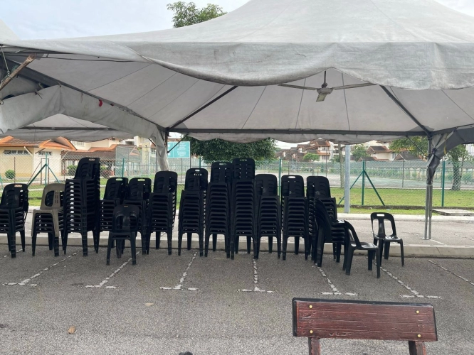 Plastic Chair Ready Stock Cheap Pice Perfect for Ceremony
