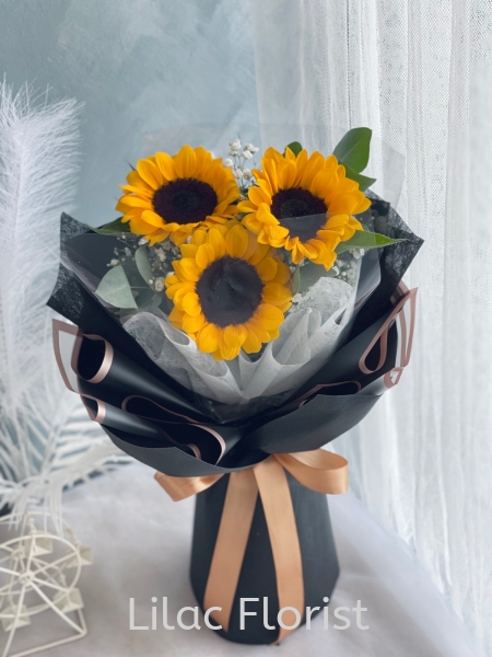3 Sunflowers Bouquet  Graduation Bouquet Selangor, Malaysia, Kuala Lumpur (KL), Puchong Supplier, Delivery, Supply, Supplies | LILAC FLORIST & GIFT SHOP