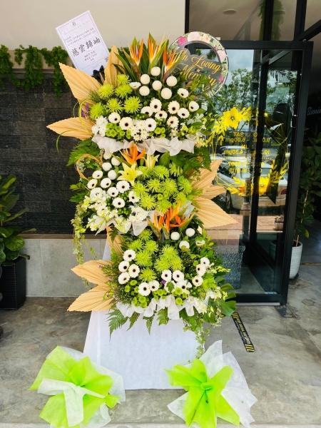 3tiers 003 Tiers Flower Wreathe Flower wreathe/ Sympathy Flower Melaka Retailer, Services | BLISS FLORIST