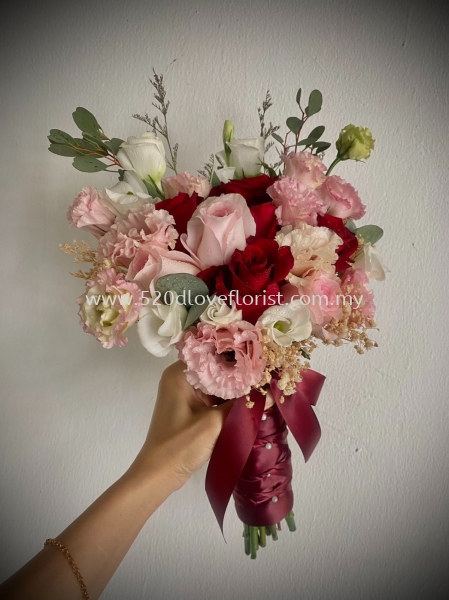  BRIDAL BOUQUET ֻ Kuala Lumpur (KL), Malaysia, Selangor, Cheras Supplier, Suppliers, Supply, Supplies | 520 D Love Florist