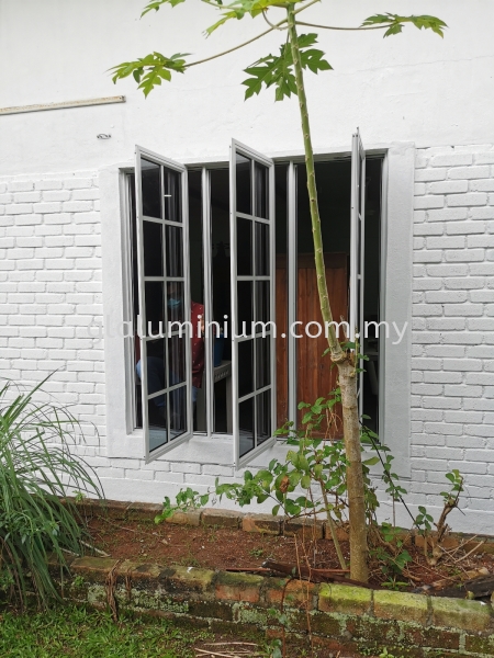 Casement window 3 panels @Jalan Gazali, sungai Kantan, Kajang  Casement window 3 panels Aluminium Casement Windows  Selangor, Malaysia, Kuala Lumpur (KL), Cheras Supplier, Installation, Supply, Supplies | GL GLASS & ALUMINIUM TRADING