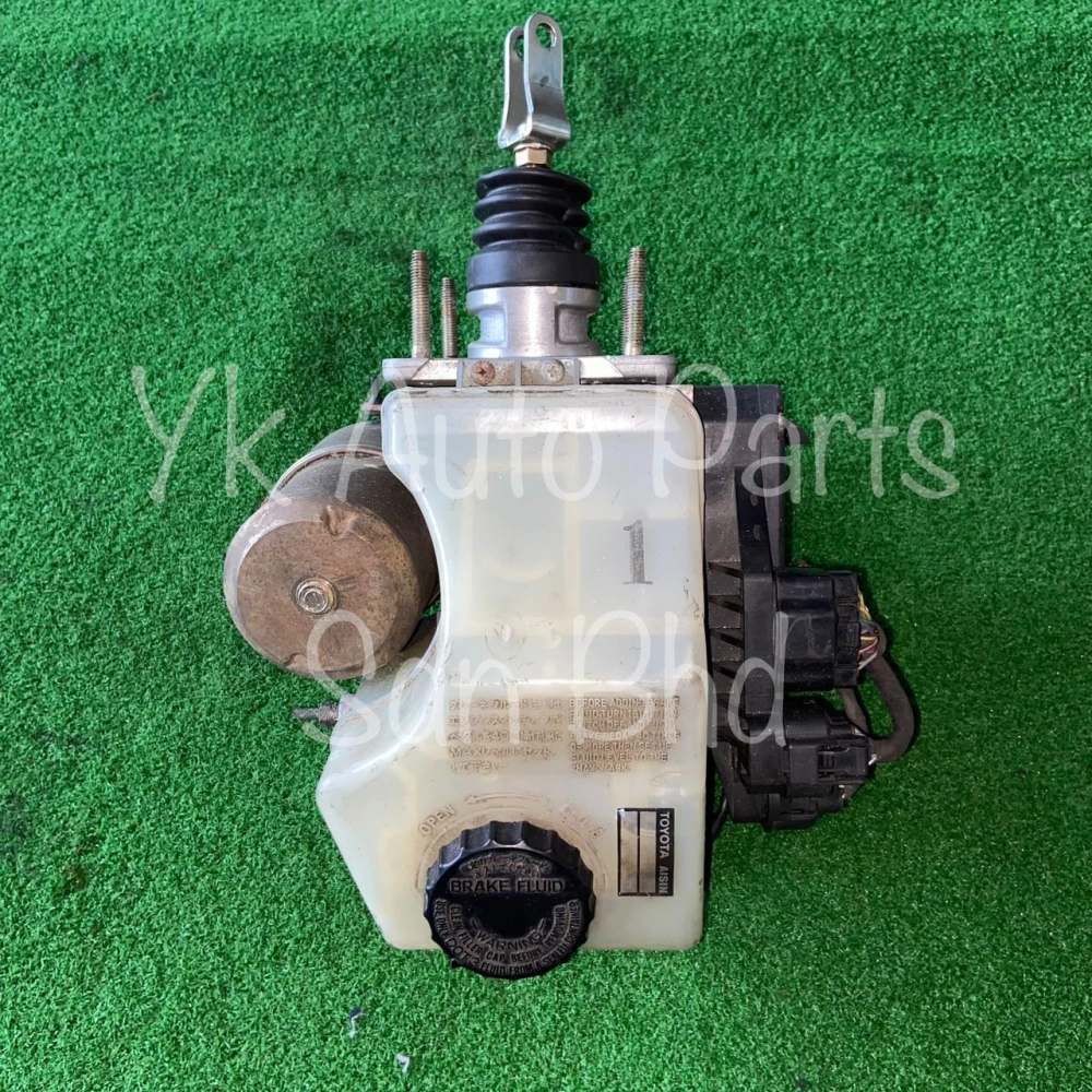 TOYOTA LAND CRUISER 100 ABS PUMP USED