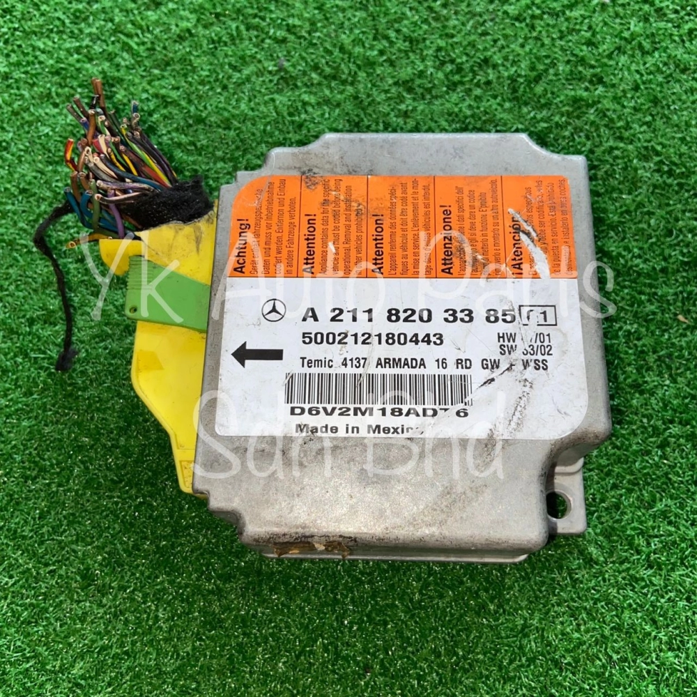 MERCEDES AIRBAG CONTROL MODULE 211 820 33 85 USED