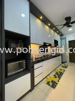 4G Glass Door Kitchen Cabinet #SRI SENDAYAN #SEREMBAN