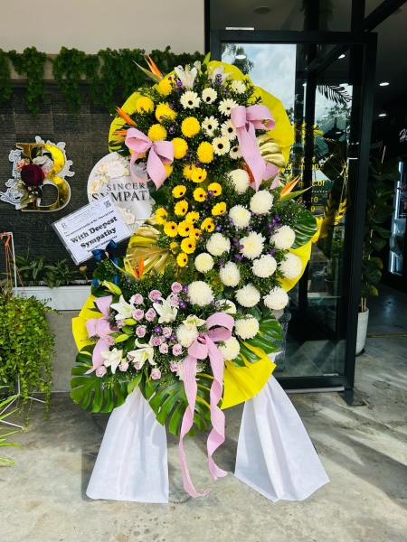 3Tiers 001 Tiers Flower Wreathe Flower wreathe/ Sympathy Flower Melaka Retailer, Services | BLISS FLORIST