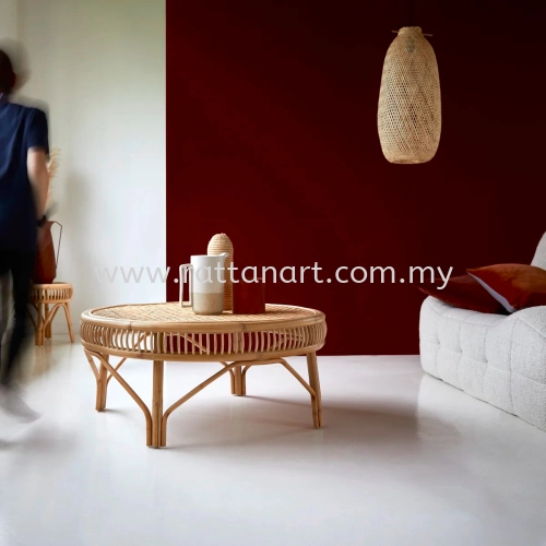 HANDWOVEN RATTAN ROUND COFFEE TABLE