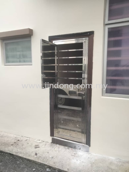  Stainless Steel Kitchen Behind door Johor Bahru (JB), Malaysia, Ulu Tiram Supplier, Suppliers, Supply, Supplies | Jin Dong Steel Works & Invisible Grille