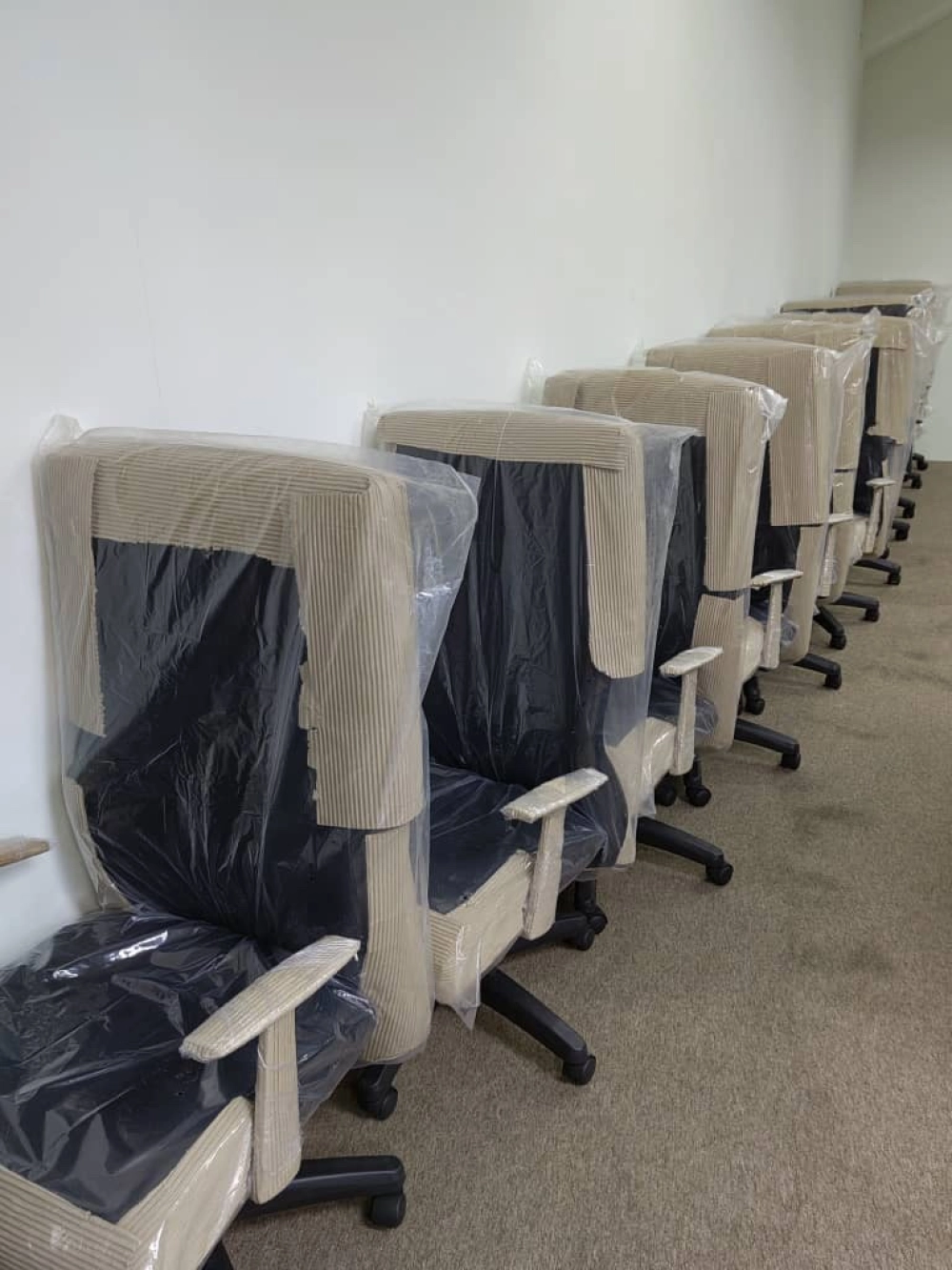 Office Chair Penang | High Back Leather Office Chair deliver to Batu Kawan Penang