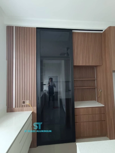 Hanging Sliding Door