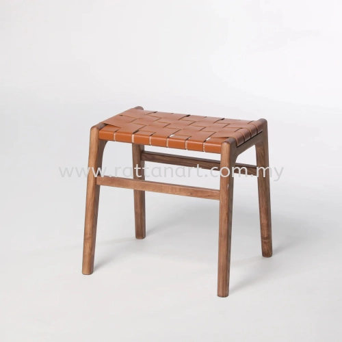 WOODEN STOOL WITH LEATHER