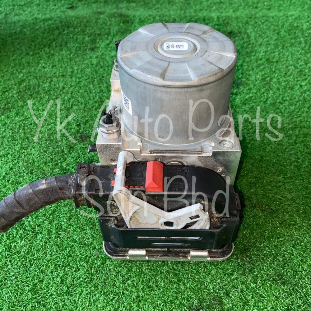 VW GOLF 5Q0 DE ABS PUMP 5Q0 614 517 DE USED