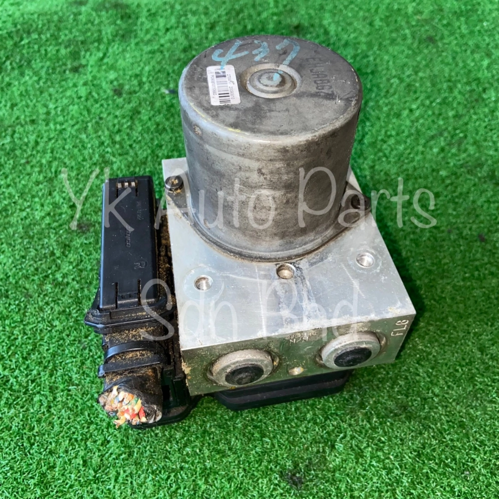 HYUNDAI ES4 ABS PUMP 58920-4H900 USED