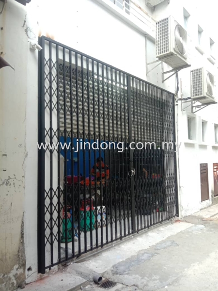  Mould Steel Collapsible Door  Johor Bahru (JB), Malaysia, Ulu Tiram Supplier, Suppliers, Supply, Supplies | Jin Dong Steel Works & Invisible Grille