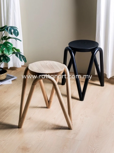 WOODEN ROUND STOOL (STACKABLE)