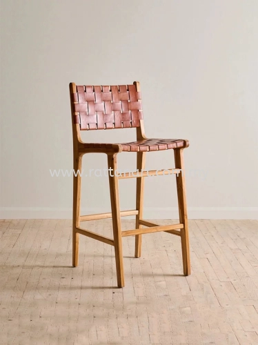 WOODEN BAR STOOL- LEATHER