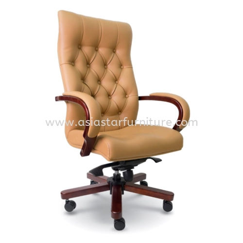 URBAN CHESTERFILEDS WOODEN DIRECTOR OFFICE CHAIR