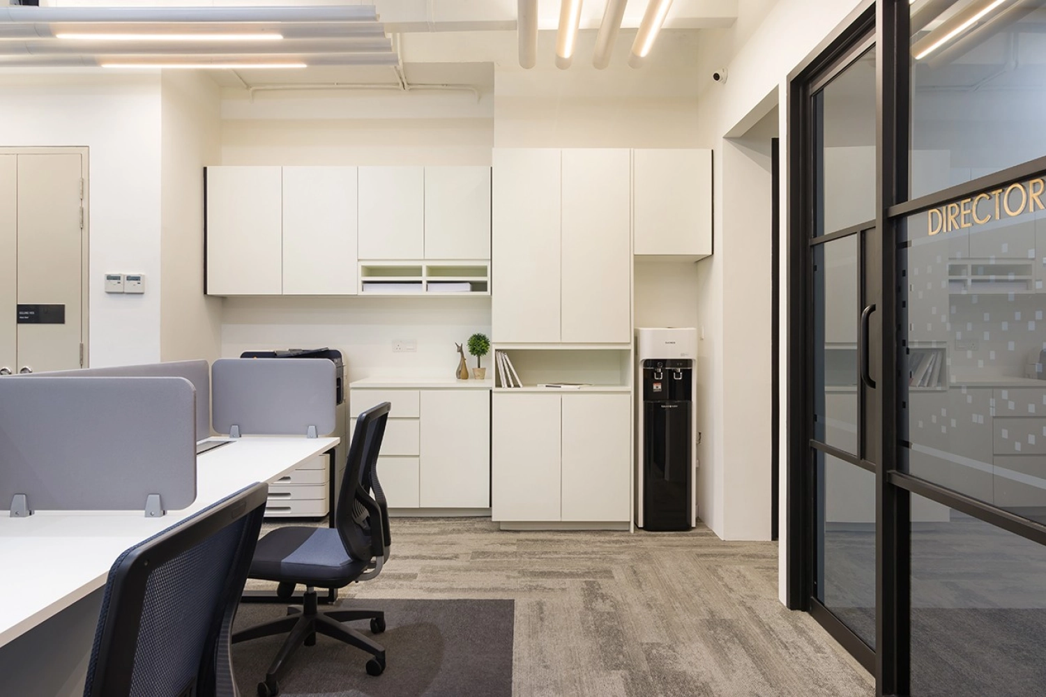 Best Office Design | Elegance In Simplicity