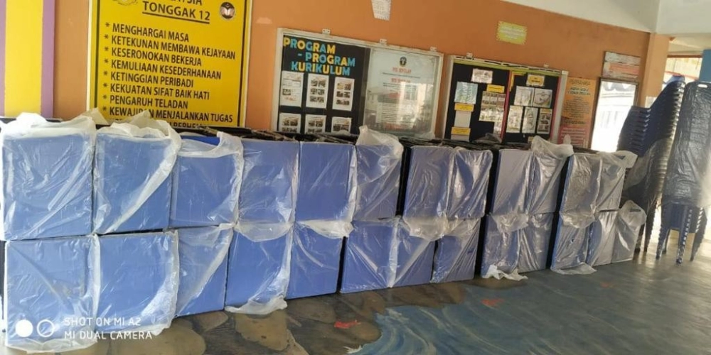 Meja Sekolah Plastik Paling Murah | Meja Sekolah deliver to Baling Kedah