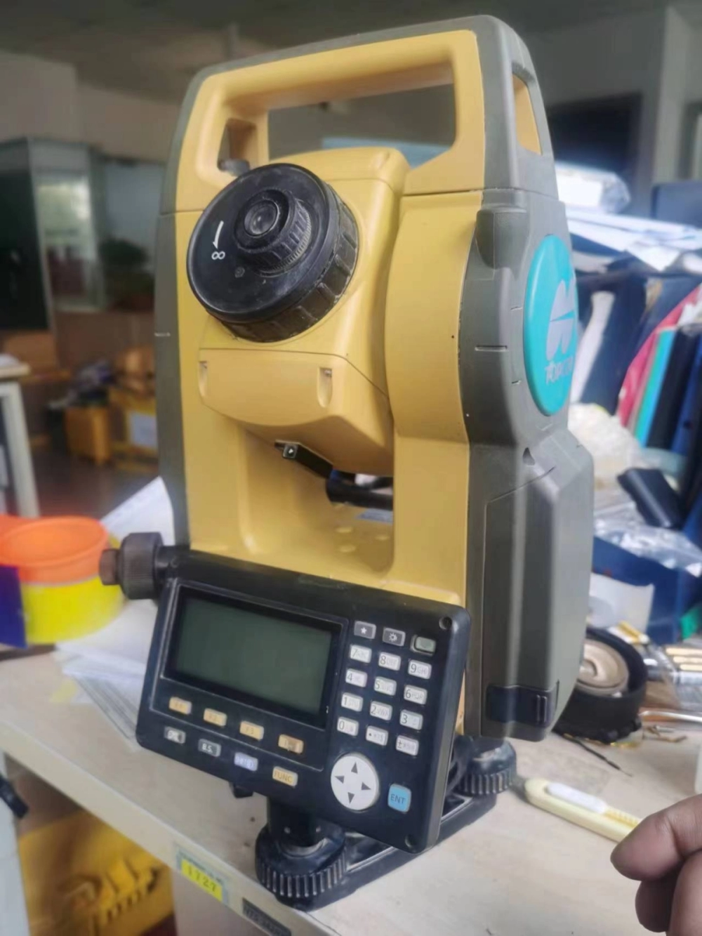 Used Topcon ES-602G Reflectors Total Station 