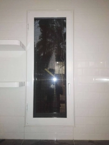 Security Stainless Steel Mosquito Wire Mesh Casement Window @ Jalan Indah, Kulai