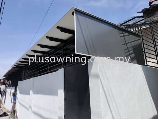 SITE COVER ALUMBOND COMPOSITE PANEL @JALAN BM 3/5, BANDAR PUTRA MAHKOTA, BANGI LAMA, SELANGOR Aluminium Composite Panel Selangor, Malaysia, Kuala Lumpur (KL), Cheras Contractor, Service | Plus Awning & Iron Sdn Bhd