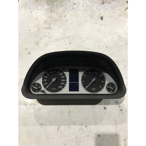 MERCEDES BENZ W245 A169 SPEEDO METER