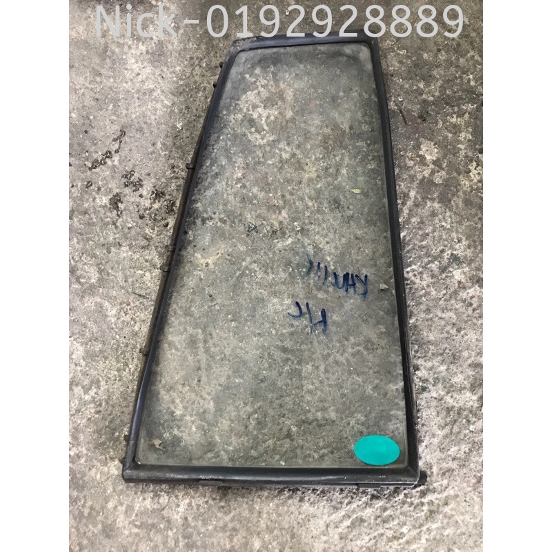 PERODUA KANCIL REAR TRIANGLE GLASS ( RLH )