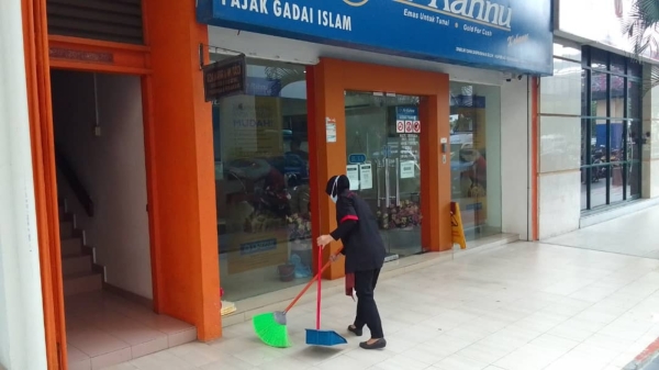 start new job full time cleaner 2/2/2023 new site office cleaning Office Cleaning Selangor, Malaysia, Kuala Lumpur (KL), Ampang Service | SRS Group Enterprise