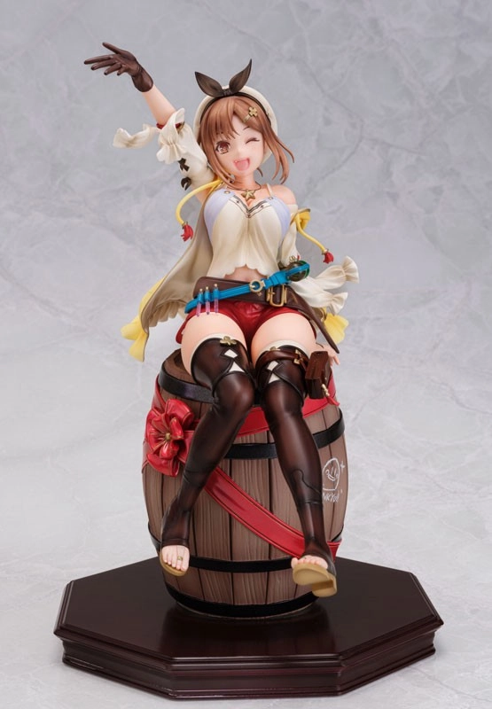 Amiami : Atelier Ryza: Ever Darkness & the Secret Hideout Ryza "Atelier" Series 25th Anniversary ver.