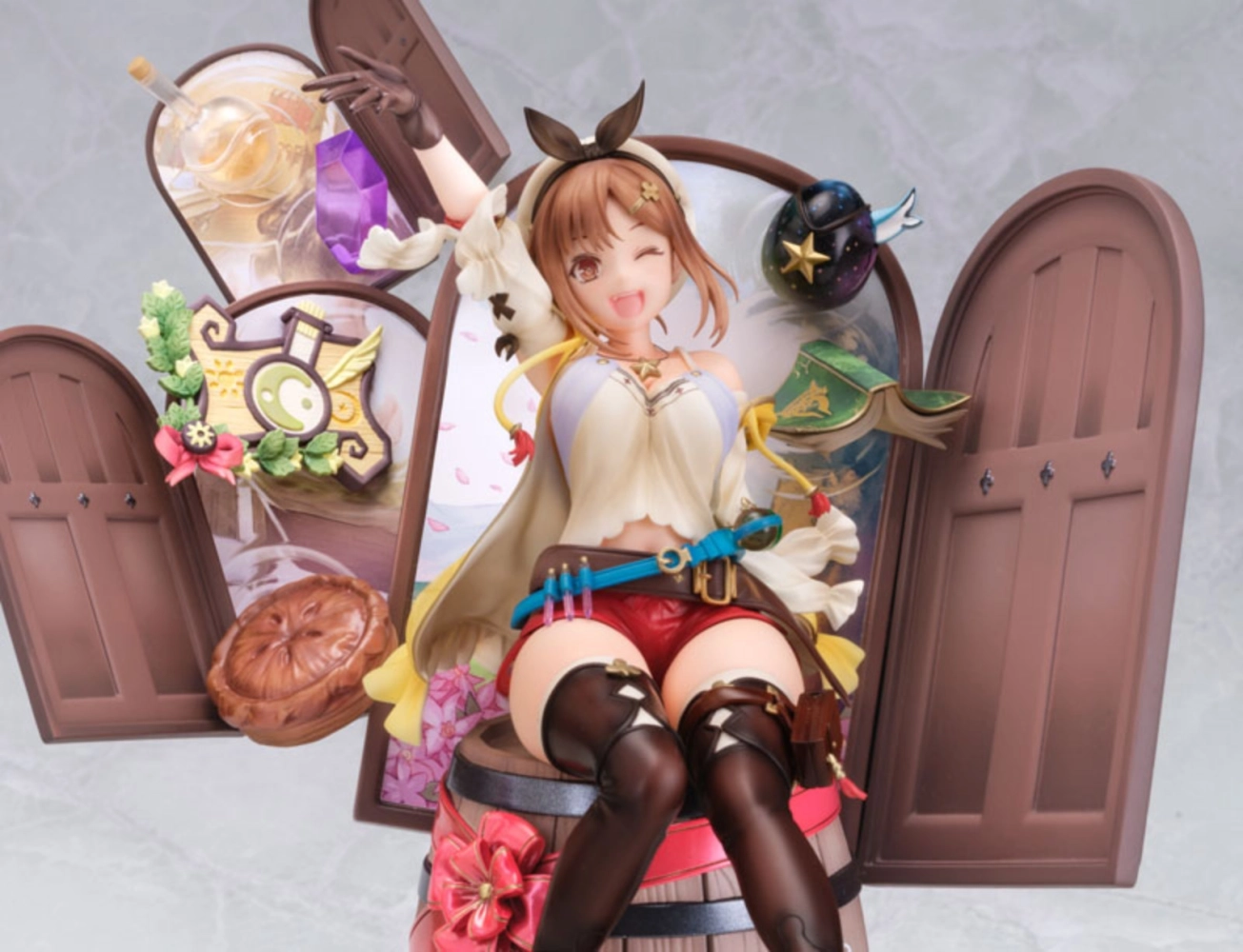 Amiami : Atelier Ryza: Ever Darkness & the Secret Hideout Ryza "Atelier" Series 25th Anniversary ver. DX Ver