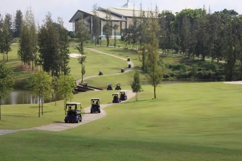 Singapore to Austin Heights Golf Course