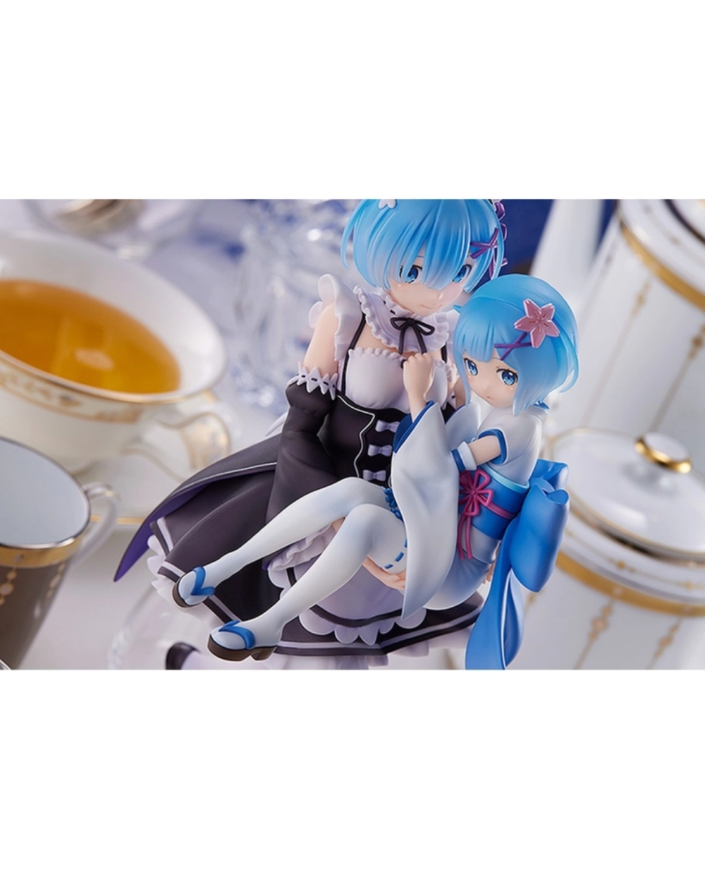 S-Fire Re:ZERO -Starting Life in Another World- Figure Rem & Childhood Rem